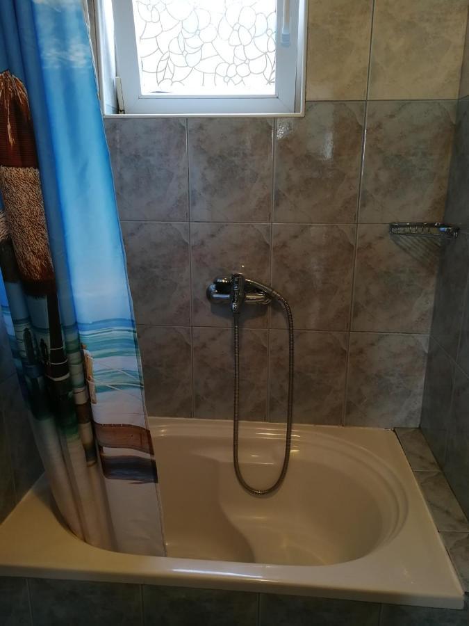 Apartmani Kalajevo ซริกเวนิซา ภายนอก รูปภาพ