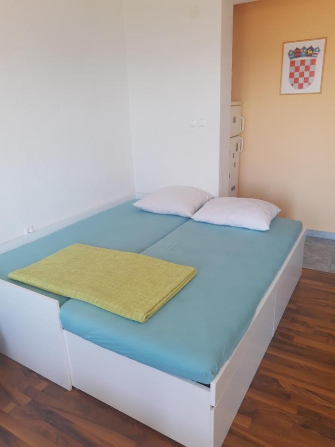 Apartmani Kalajevo ซริกเวนิซา ภายนอก รูปภาพ