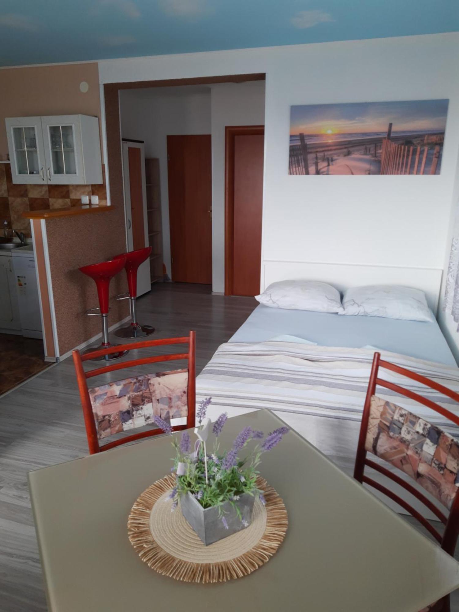 Apartmani Kalajevo ซริกเวนิซา ภายนอก รูปภาพ